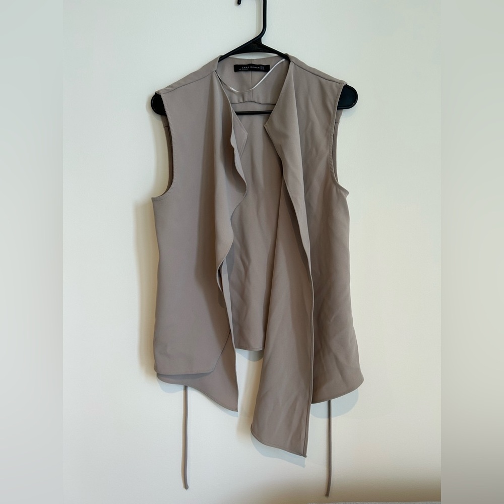 ZARA Asymmetrical Sleeveless Vest with Tie Front - Picture 9 of 13